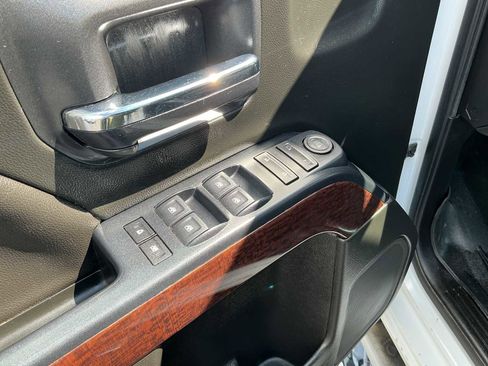 Used 2019 GMC Sierra 2500 SLE image 21