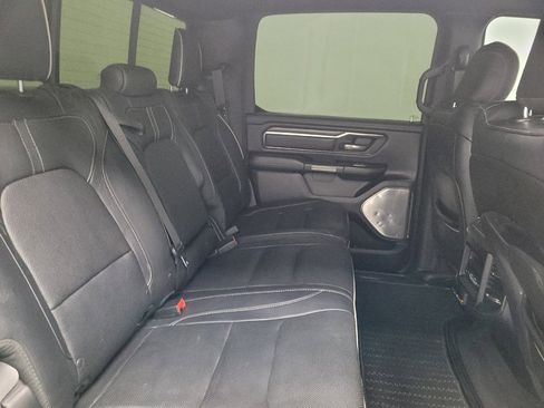 Used 2019 RAM 1500 Limited AWD/4WD image 19
