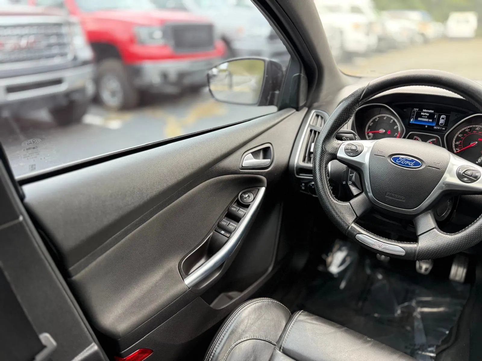 Used 2014 Ford Focus ST w/ Equipment Group 202A FWD image 23