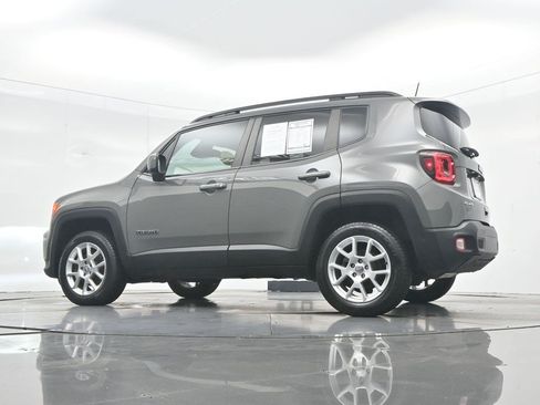 Used 2021 Jeep Renegade Latitude w/ Luxury Group I AWD/4WD image 34