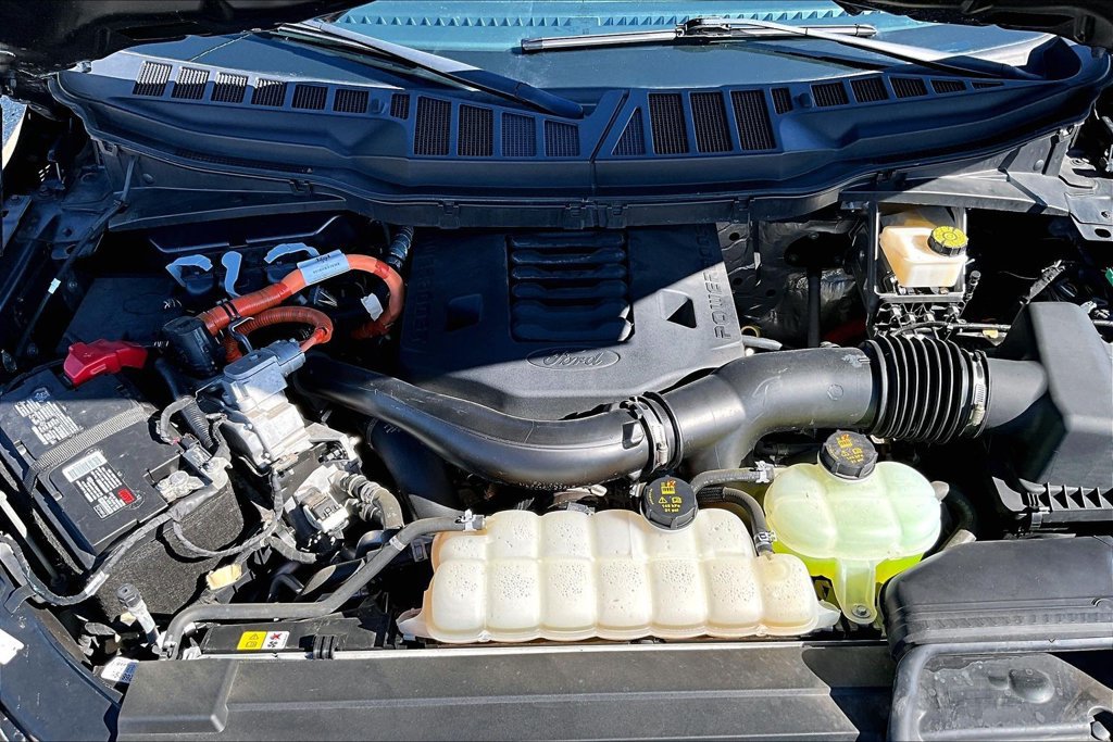 Certified 2023 Ford F150 4x4 SuperCrew Hybrid image 9