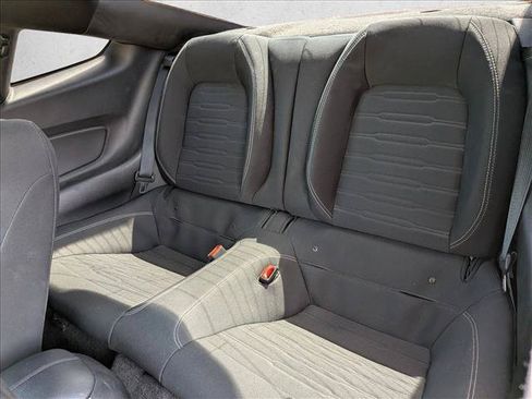 Used 2016 Ford Mustang GT RWD image 17