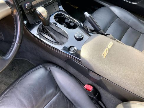 Used 2008 Chevrolet Corvette Coupe RWD image 16