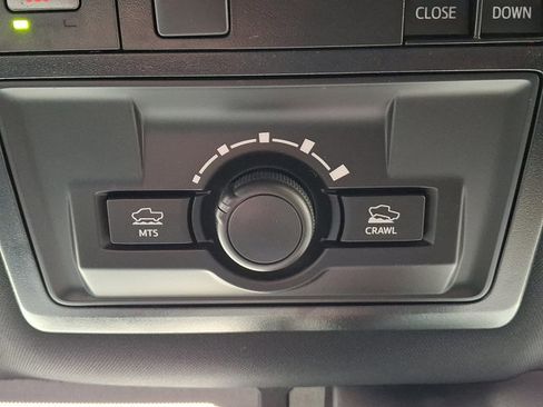 Used 2023 Toyota Tacoma TRD Off-Road image 30