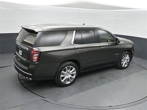Used 2021 Chevrolet Tahoe High Country image 35