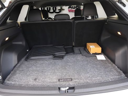 Used 2023 Volkswagen Atlas Cross Sport SE w/ Black Wheel Package image 16