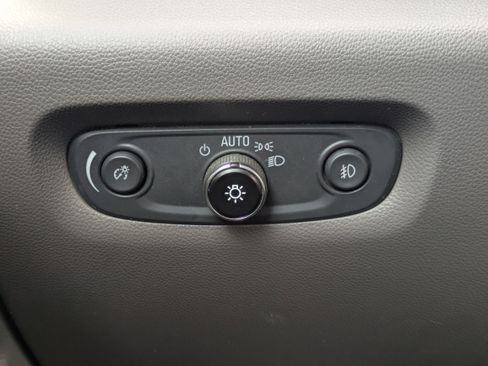 Used 2020 Chevrolet Traverse Premier w/ LPO, Cargo Package image 18