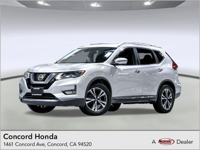 Used 2017 Nissan Rogue SL w/ SL Premium Package