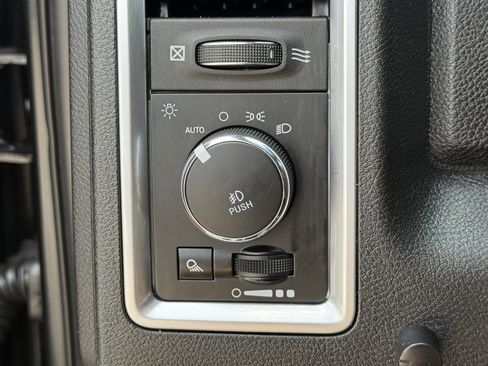 Used 2018 RAM 3500 Laramie Longhorn image 24