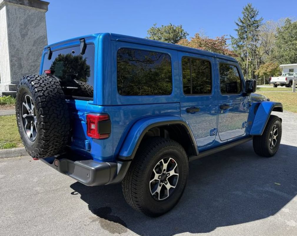 Used 2021 Jeep Wrangler Unlimited Rubicon w/ Safety Group AWD/4WD image 6
