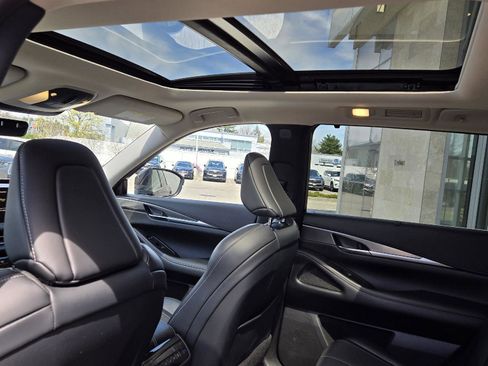 Certified 2023 INFINITI QX60 Luxe w/ Cargo Package image 13