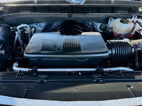 Certified 2024 Chevrolet Tahoe LT image 31