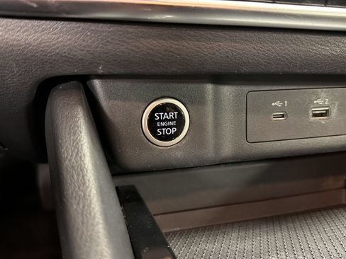 Used 2023 Nissan Rogue SV FWD image 27