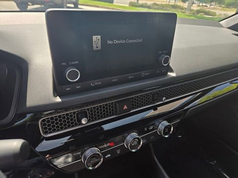 Used 2025 Honda Civic Sport image 18