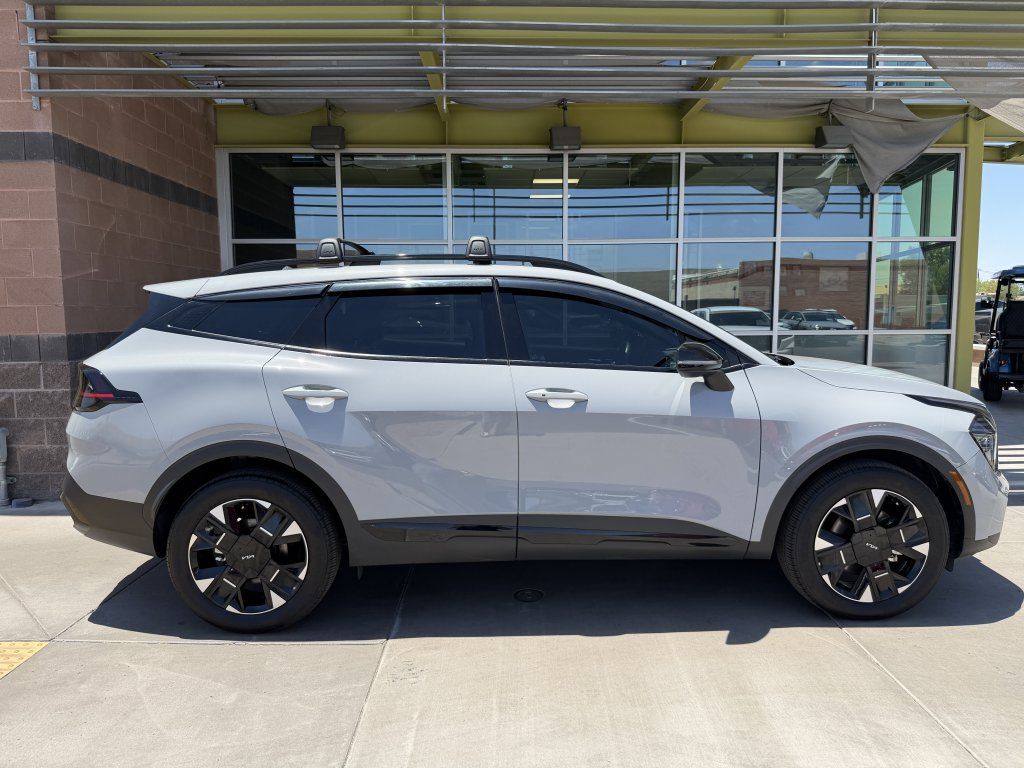 Used 2025 Kia Sportage X-Line w/ Premium Package AWD/4WD image 9