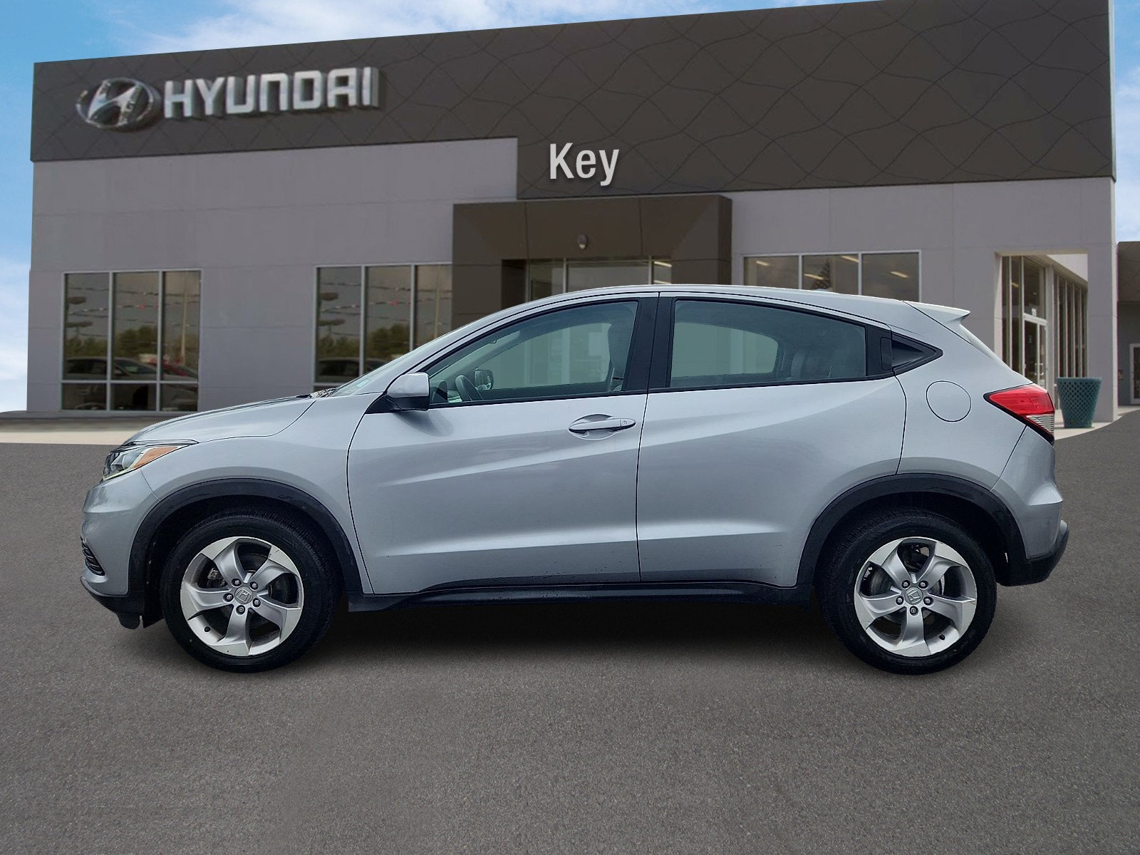 Used 2021 Honda HR-V LX image 5