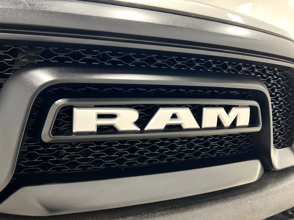 Used 2015 RAM 2500 Laramie AWD/4WD image 43