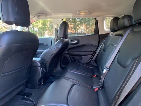 Used 2018 Jeep Compass Limited image 18