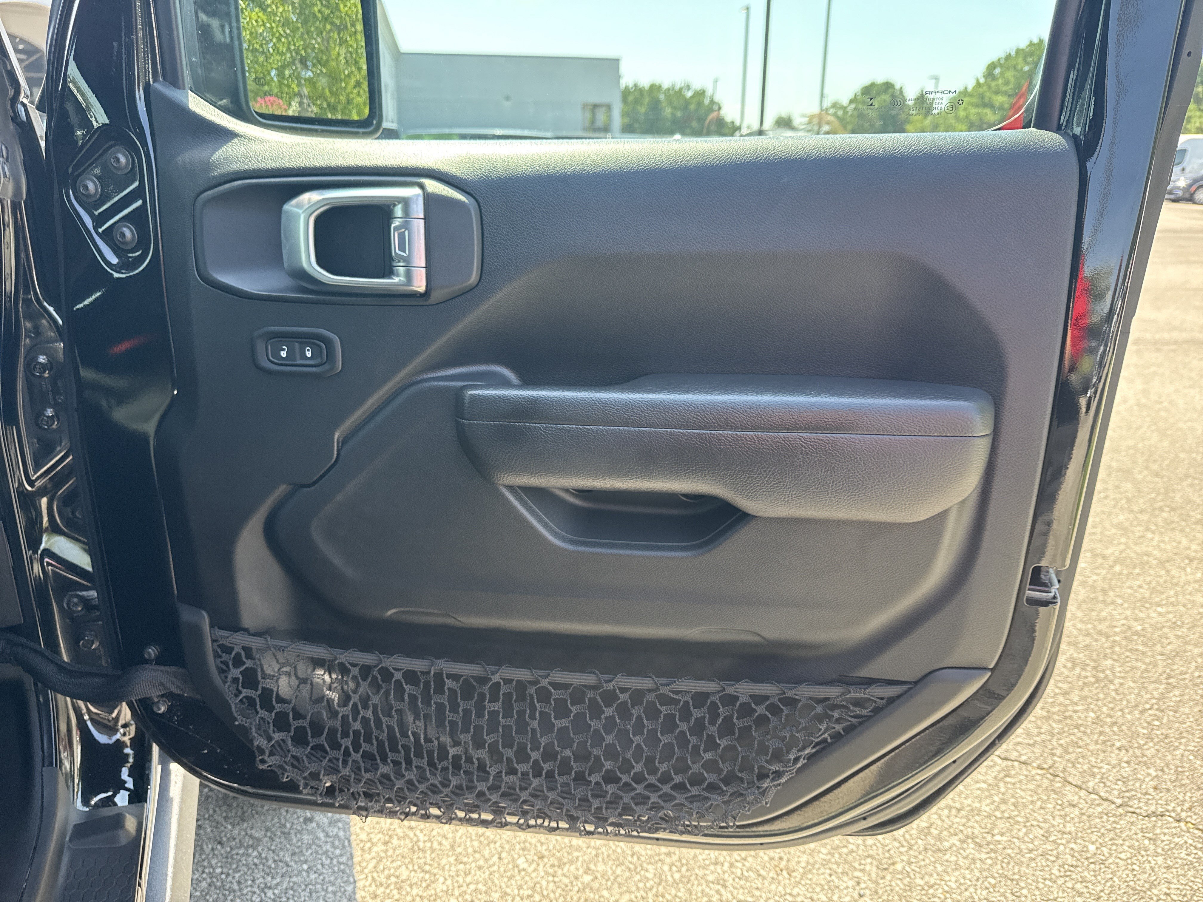 Used 2022 Jeep Wrangler Unlimited Sport AWD/4WD image 15