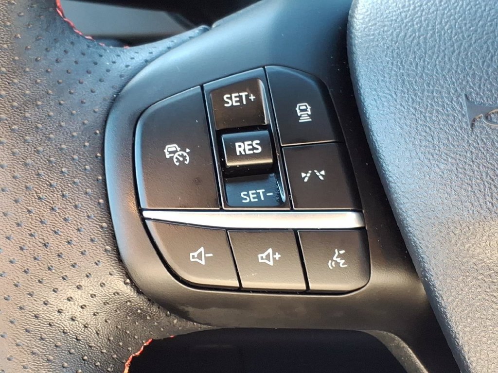 Used 2024 Ford Escape ST-Line w/ Tech Pack #1 AWD/4WD image 22