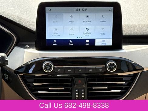 Used 2022 Ford Escape SEL w/ Technology Package FWD image 12