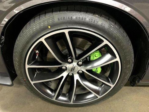 Used 2018 Dodge Challenger R/T Scat Pack w/ Leather Interior Group RWD image 60
