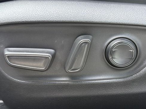 Used 2021 Toyota RAV4 XSE AWD/4WD image 24