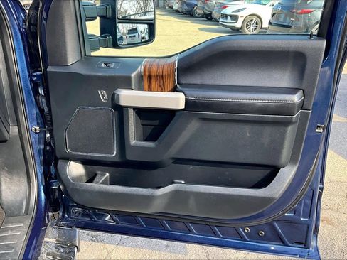 Used 2020 Ford F150 Lariat w/ Equipment Group 502A Luxury image 21