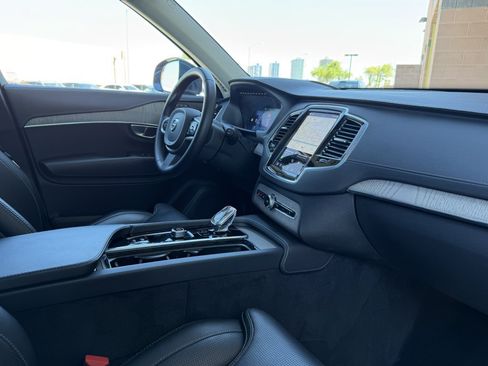 Used 2024 Volvo XC90 T8 Ultimate AWD/4WD image 44
