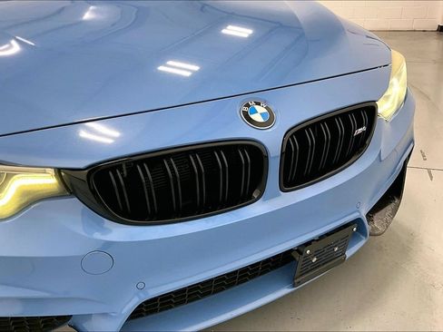 Used 2018 BMW M4 Coupe w/ Competition Package RWD image 23