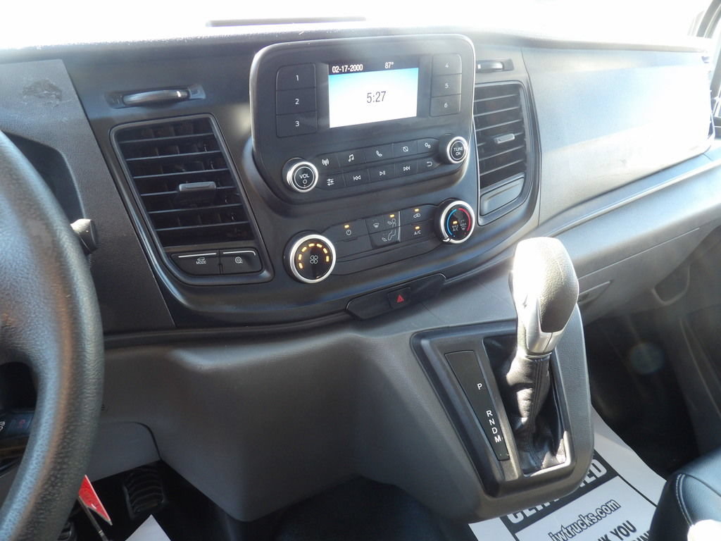 Used 2022 Ford Transit 350 DRW RWD image 22
