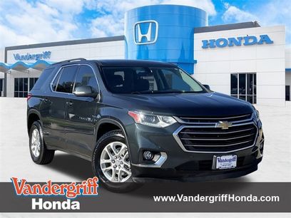 Used 2021 Chevrolet Traverse LT