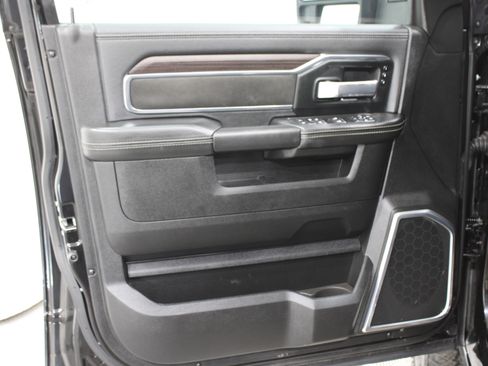 Used 2025 RAM 3500 Laramie w/ Night Edition image 6