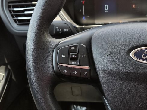 Used 2025 Ford Escape Active AWD/4WD image 15