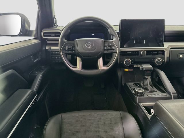 Certified 2026 Toyota 4Runner TRD Off-Road Premium AWD/4WD image 25