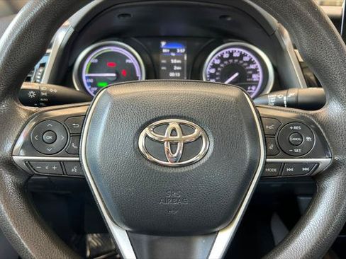 Certified 2022 Toyota Camry LE FWD image 23