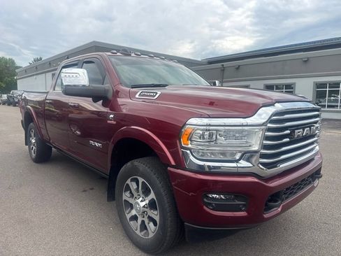 Used 2024 RAM 2500 Limited w/ Towing Technology Group AWD/4WD image 7