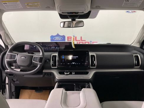 New 2026 Ford Expedition Active RWD image 19