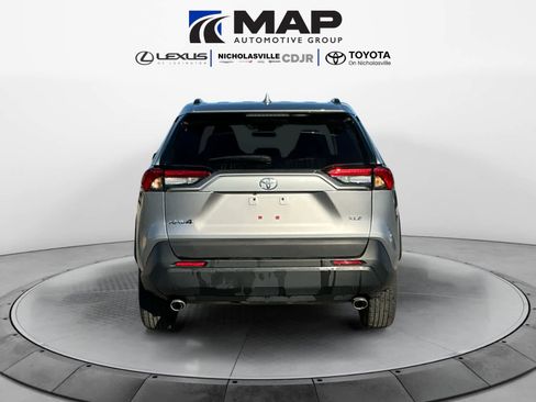 Used 2024 Toyota RAV4 XLE image 4