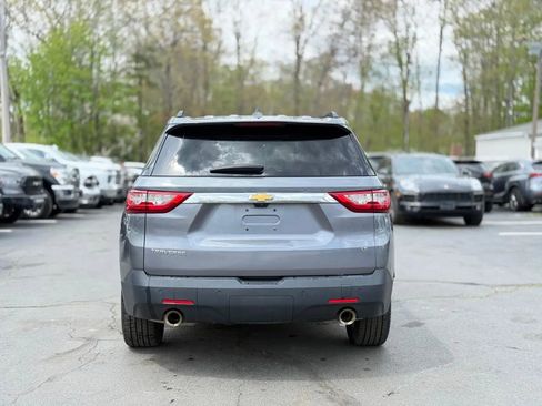 Used 2019 Chevrolet Traverse LT w/ LT Premium Package AWD/4WD image 9