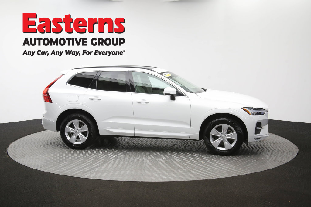 Used 2022 Volvo XC60 B5 Momentum AWD/4WD image 47