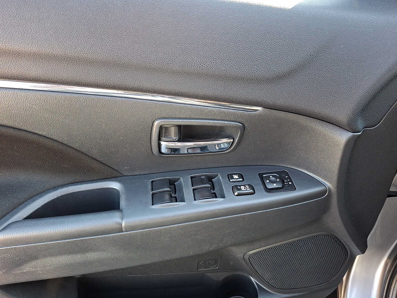Used 2024 Mitsubishi Outlander Sport ES AWD/4WD image 12