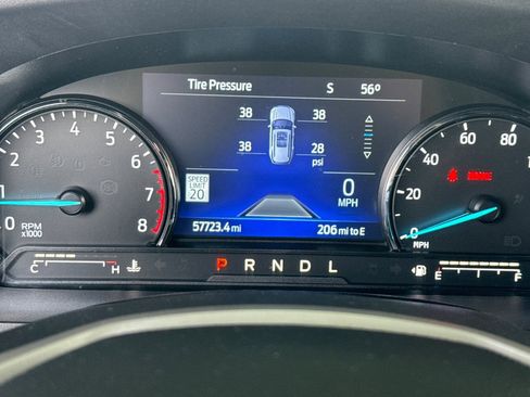 Used 2023 Ford Explorer Limited image 39