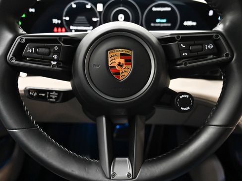 Used 2021 Porsche Taycan Turbo S image 9