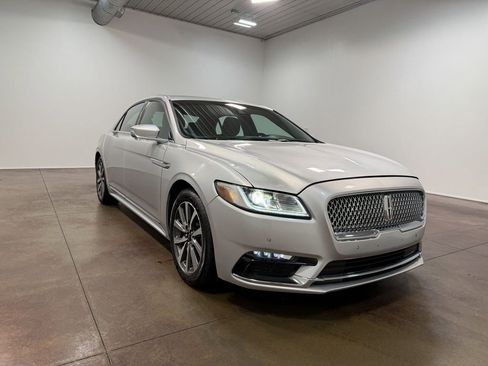 Used 2019 Lincoln Continental Premiere image 31