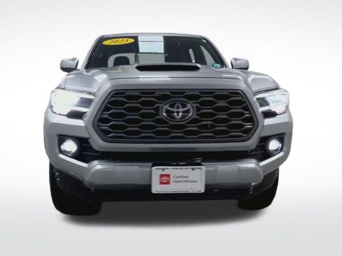 Certified 2023 Toyota Tacoma TRD Sport w/ Technology Package image 4