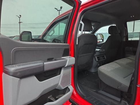 Used 2023 Ford F250 XLT w/ XLT Premium Package AWD/4WD image 10