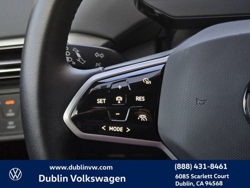 Used 2023 Volkswagen ID.4 Pro S image 21