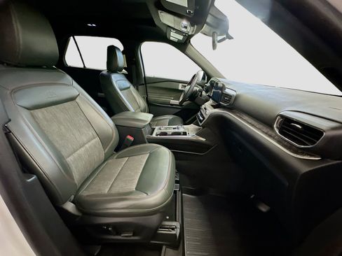 Used 2023 Ford Explorer Timberline w/ Timberline Technology Package image 35