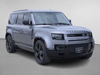 Used 2024 Land Rover Defender 110 X-Dynamic SE AWD/4WD video 1